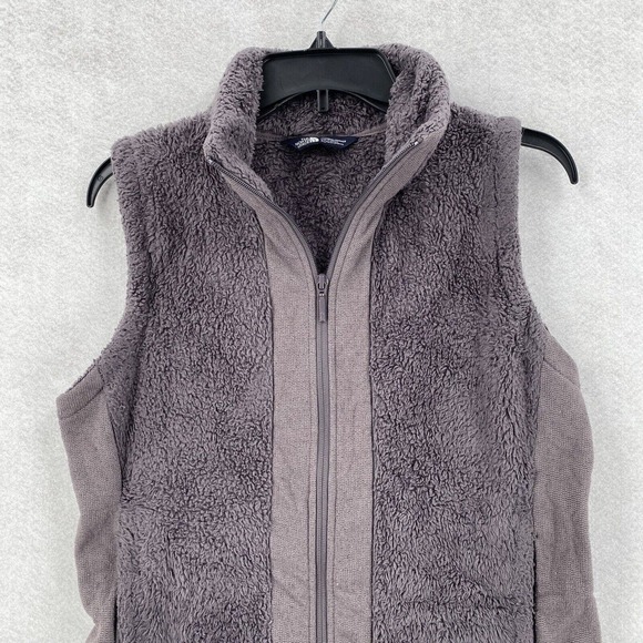 THE‎ NORTH FACE Vest Womens SMALL Fuzzy Fur Osito Fleece Stretchy Lavender Zip - Picture 3 of 13